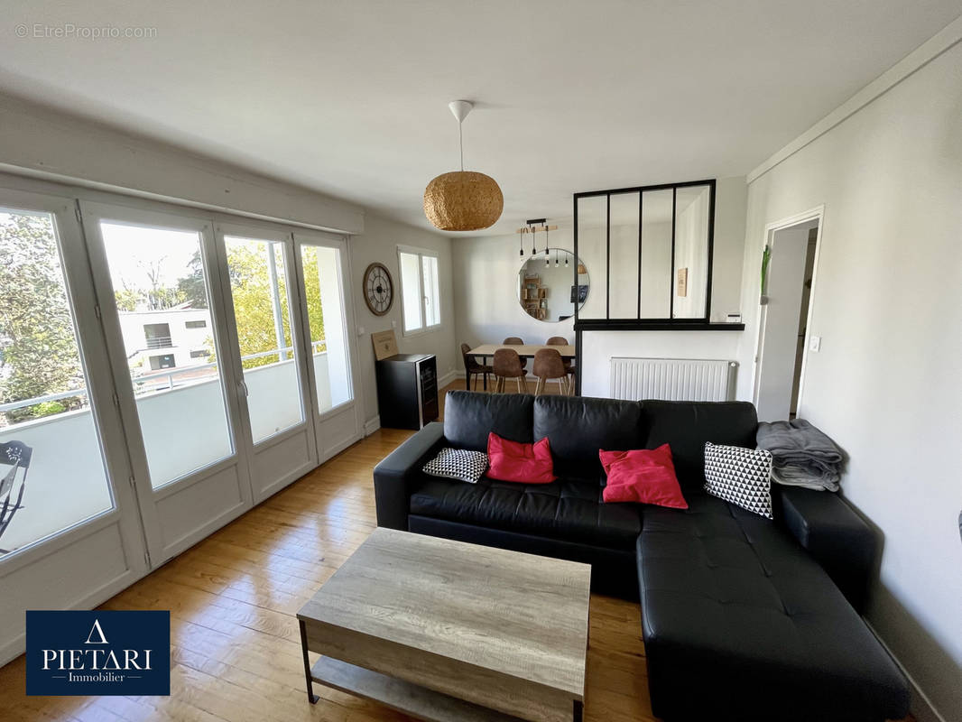 Appartement à MERIGNAC