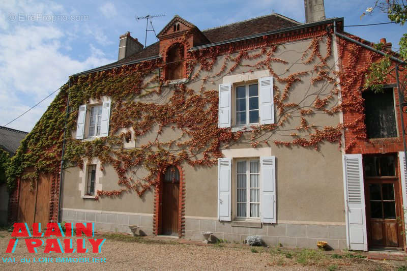 Maison à CLOYES-SUR-LE-LOIR