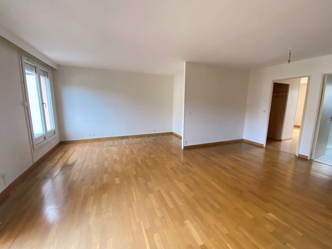 Appartement à VIRY-CHATILLON