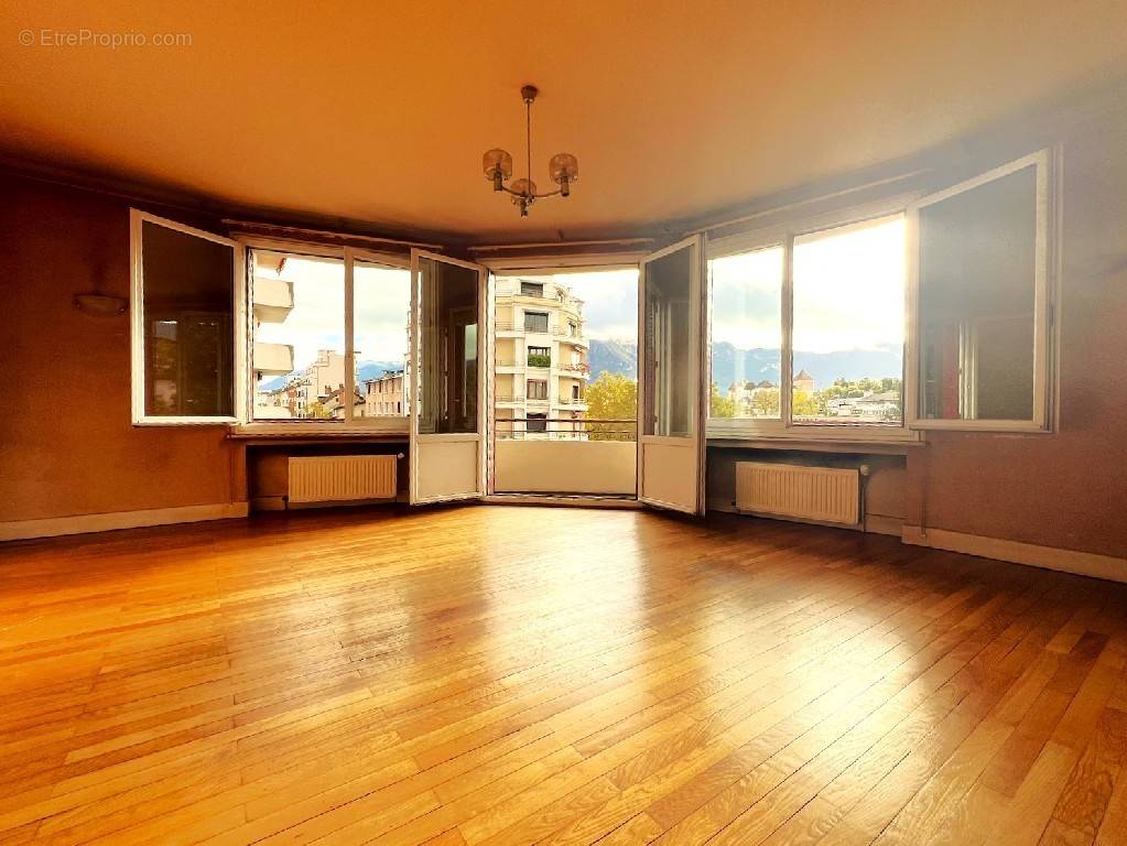 Appartement à ANNECY