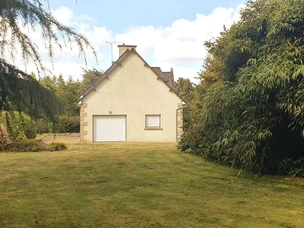 Maison à CHATELAUDREN