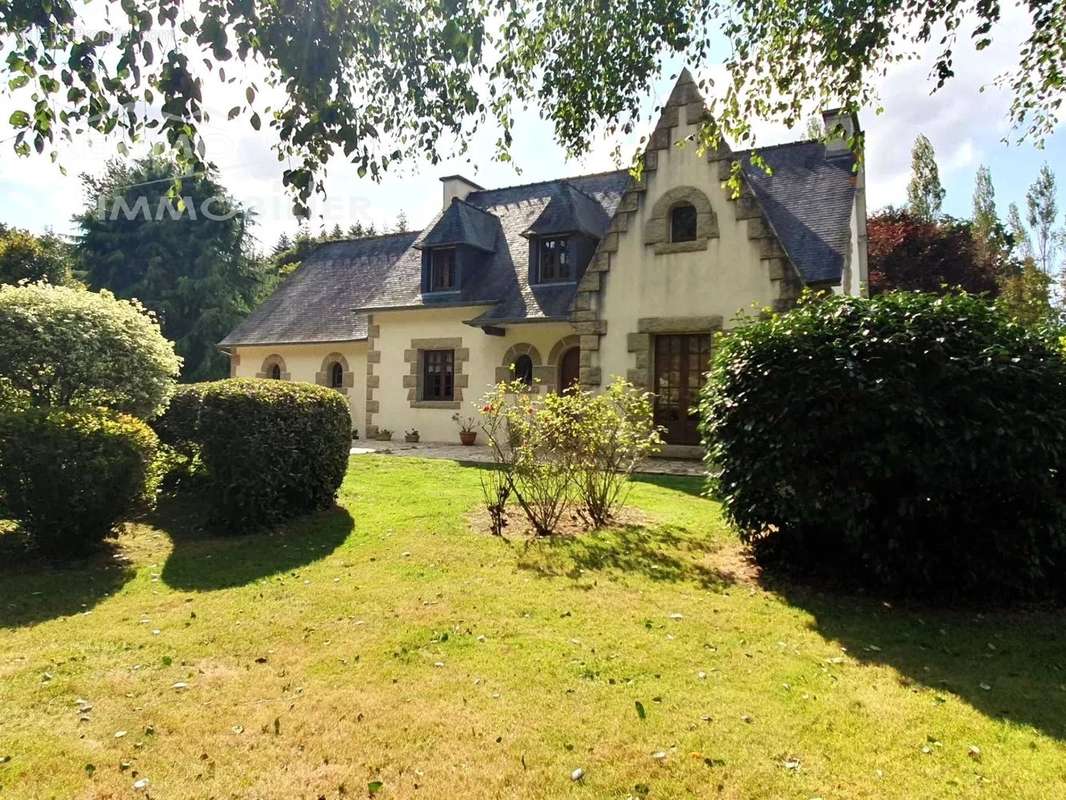 Maison à CHATELAUDREN