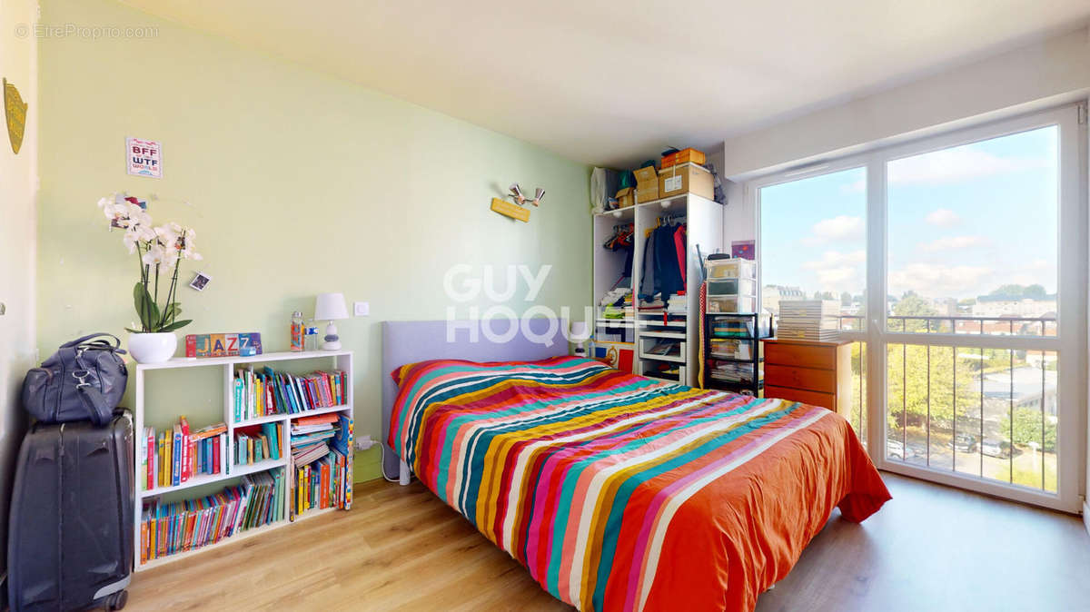 Appartement à ENGHIEN-LES-BAINS