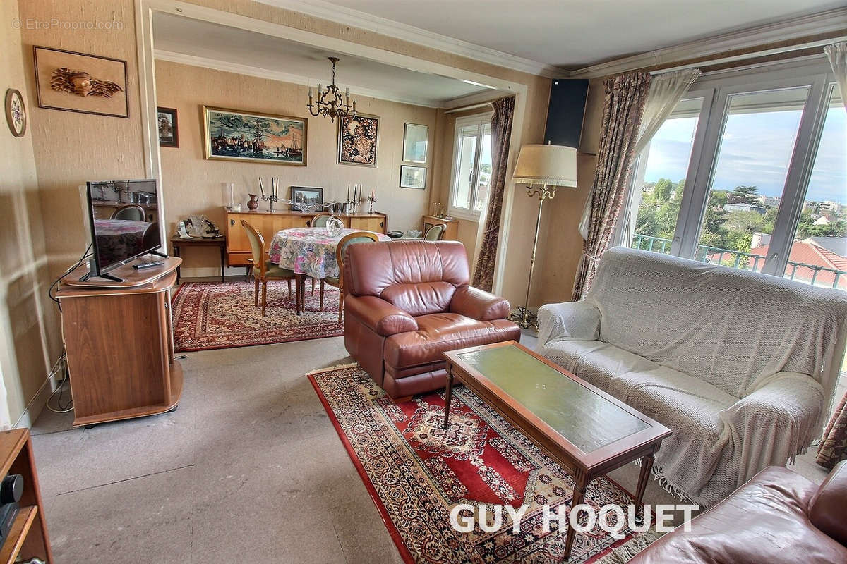 Appartement à RUEIL-MALMAISON