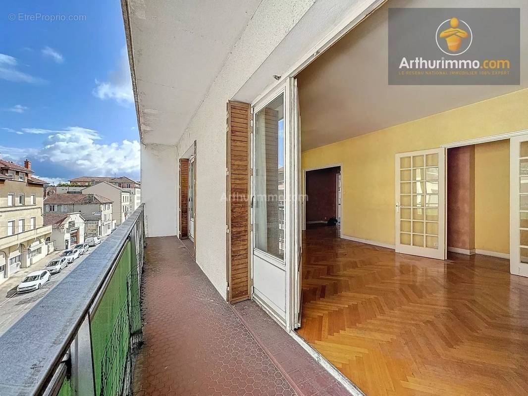 Appartement à BOURGOIN-JALLIEU