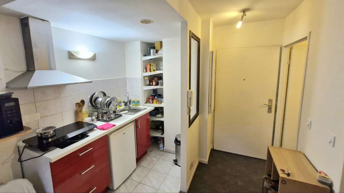 Appartement à COURBEVOIE