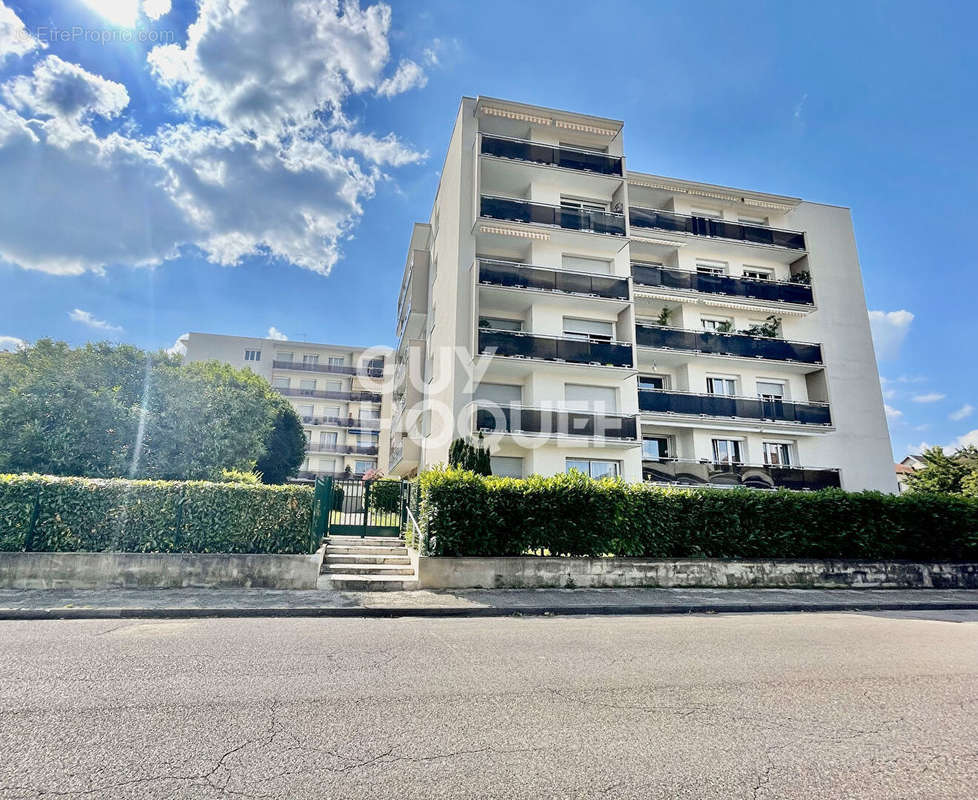 Appartement à FONTAINE-LES-DIJON