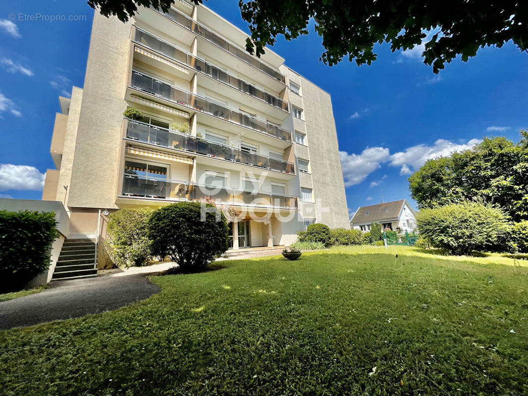 Appartement à FONTAINE-LES-DIJON