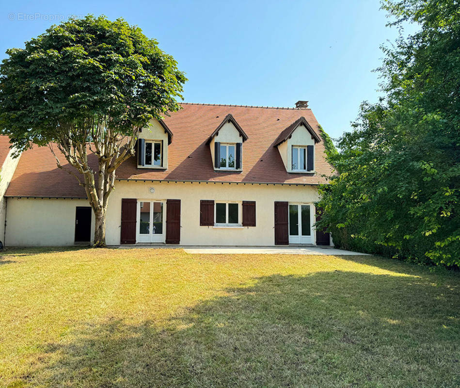 Maison à MARLY-LE-ROI