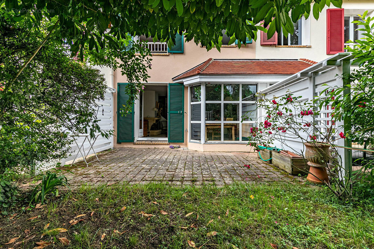 Maison à SAINT-GERMAIN-EN-LAYE