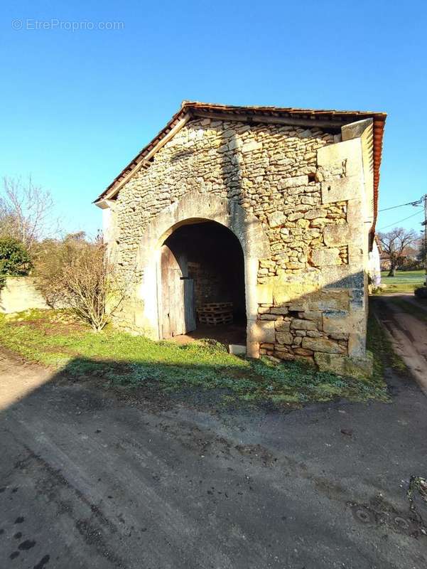 Photo 5 - Maison à LA TOUR-BLANCHE