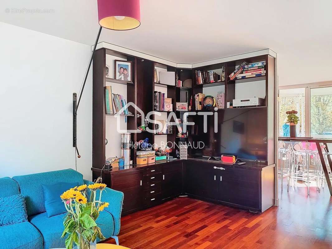 Photo 2 - Appartement à GENTILLY