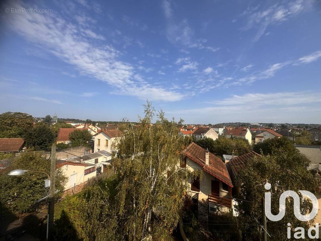 Photo 1 - Appartement à VIGNEUX-SUR-SEINE