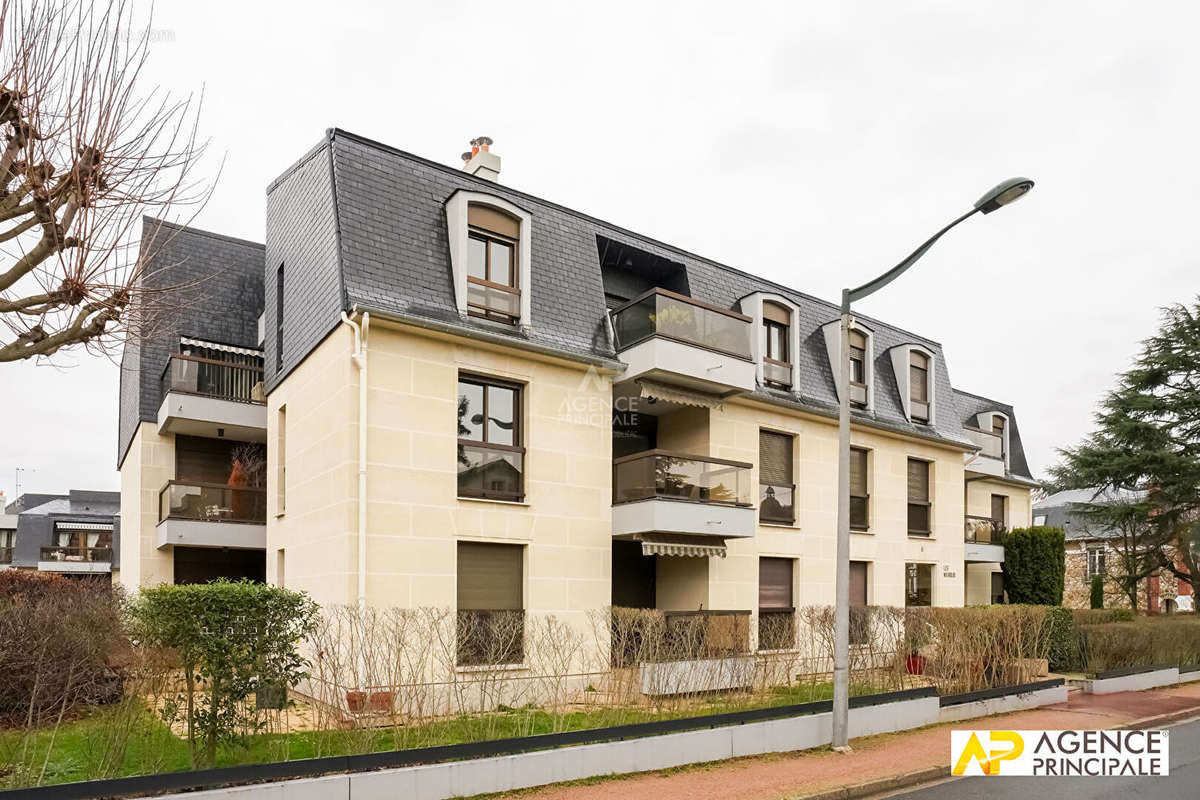 Appartement à MAISONS-LAFFITTE