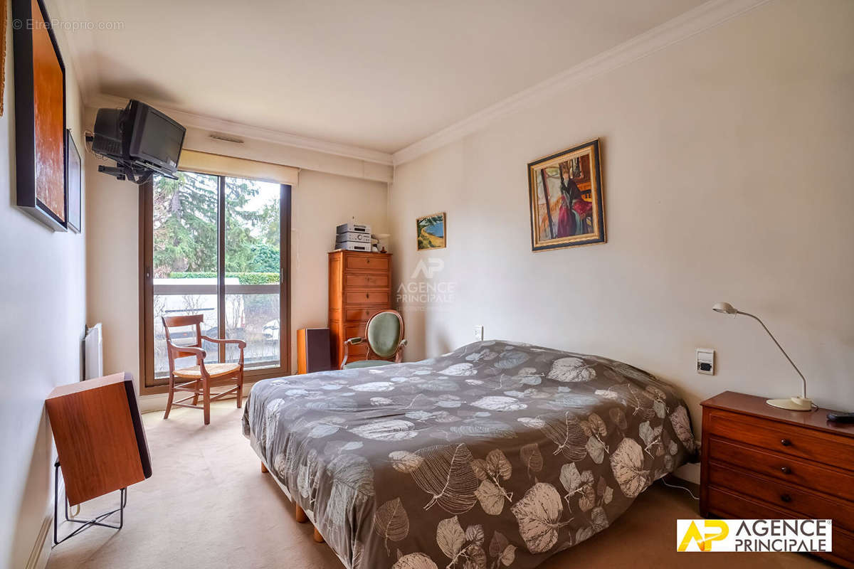 Appartement à MAISONS-LAFFITTE