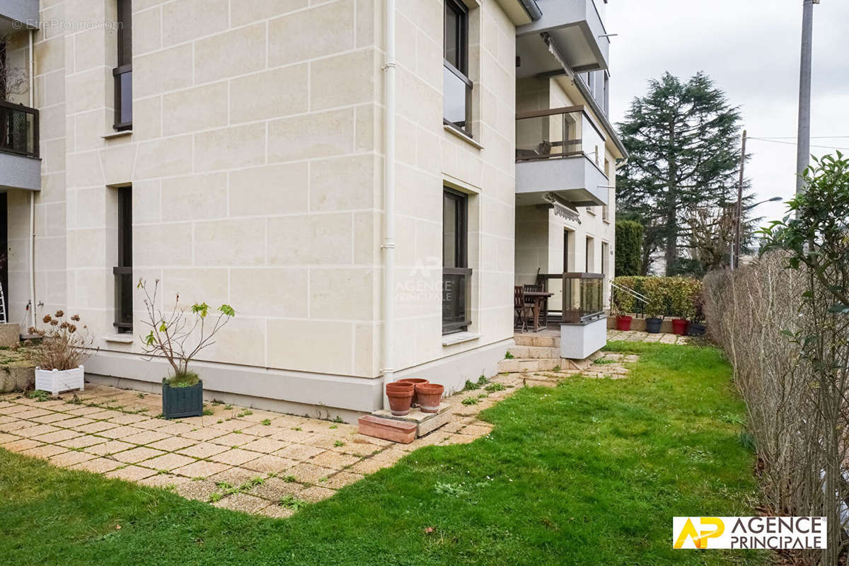 Appartement à MAISONS-LAFFITTE