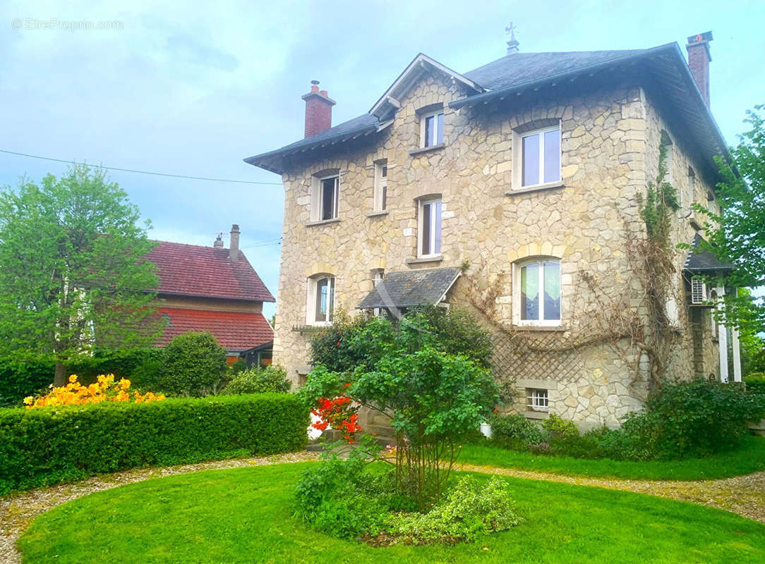 Maison à GOURNAY-EN-BRAY