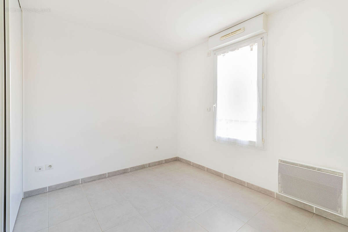 Appartement à MARSEILLE-7E