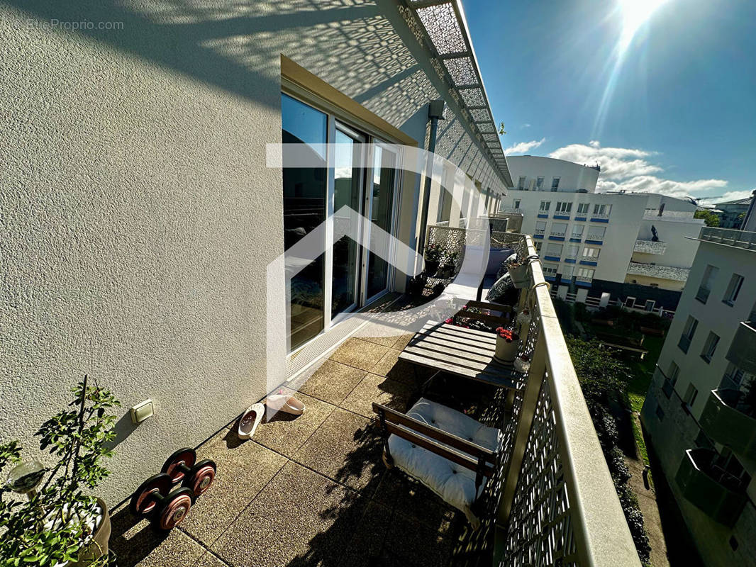 Appartement à MONTIGNY-LE-BRETONNEUX