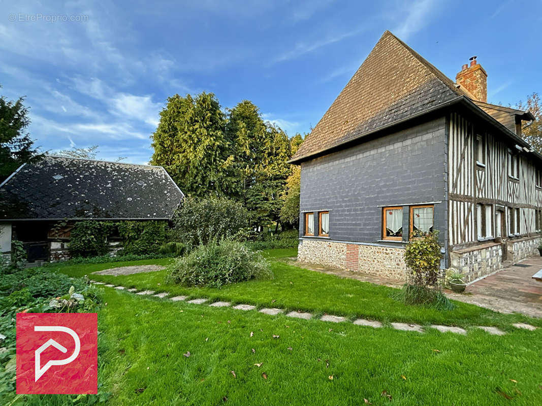 Maison à BERNAY