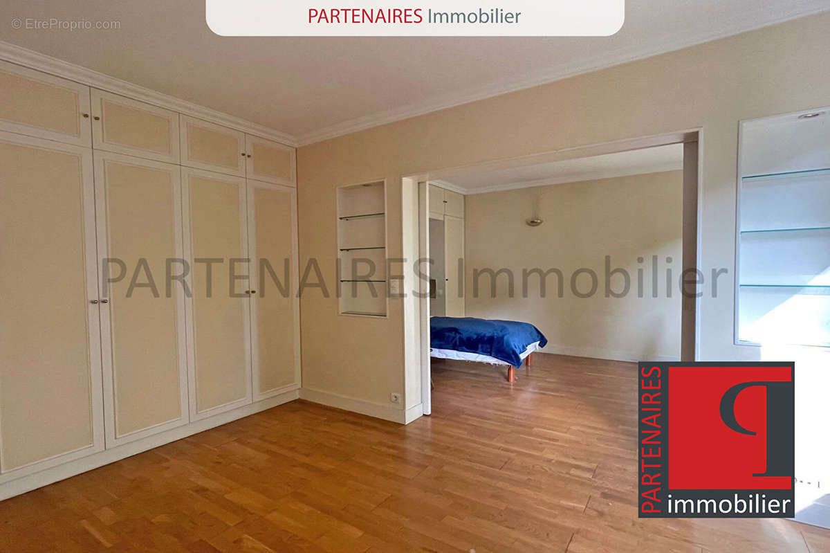 Appartement à LE CHESNAY