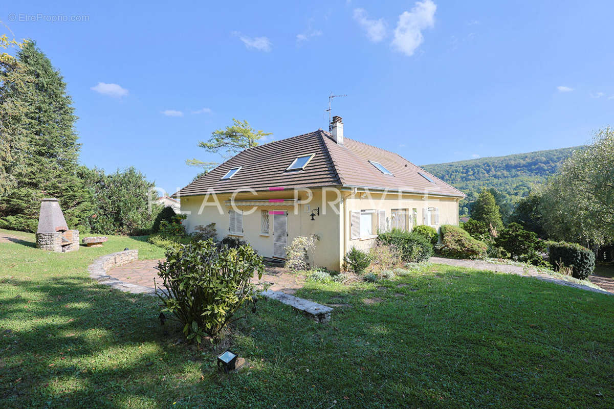 Maison à LIVERDUN