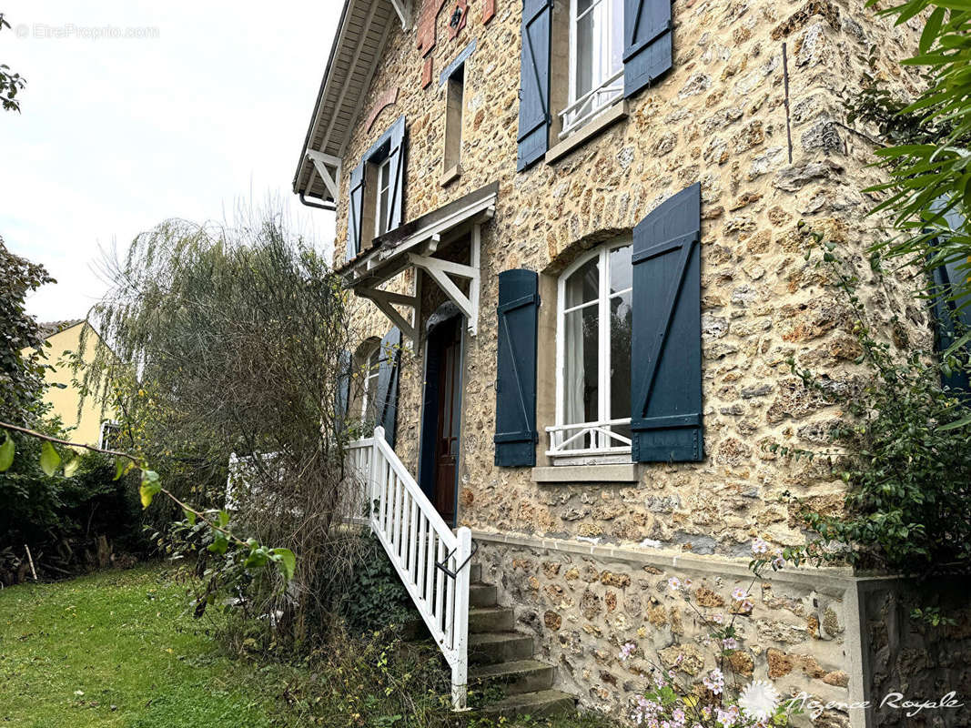 Maison à SAINT-GERMAIN-EN-LAYE