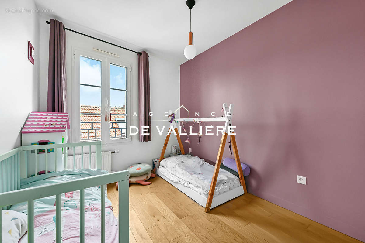 Appartement à NANTERRE