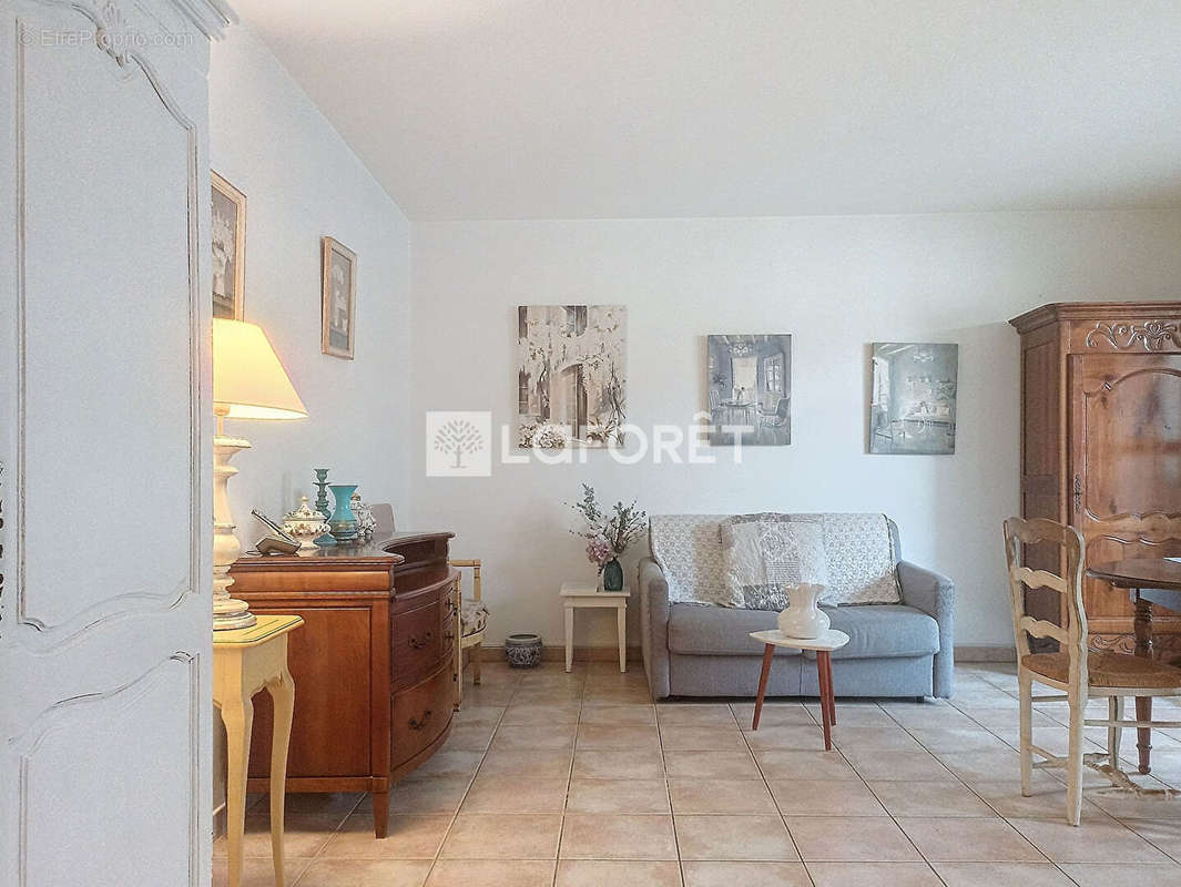 Appartement à NEUILLY-PLAISANCE