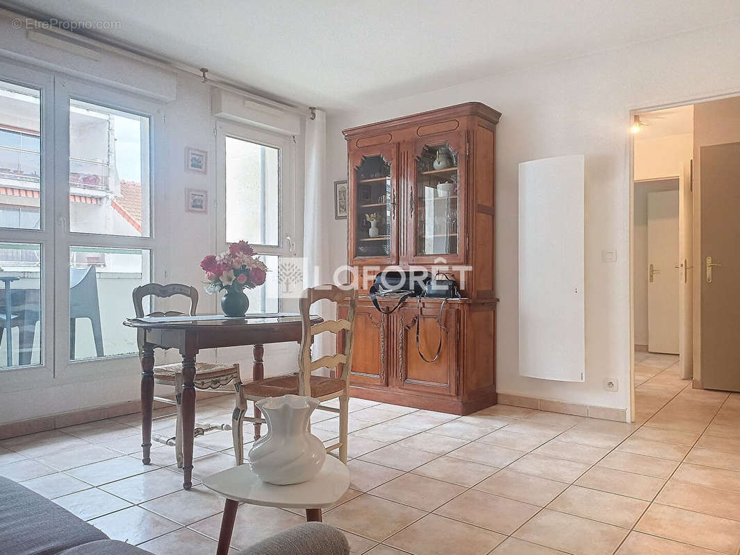 Appartement à NEUILLY-PLAISANCE