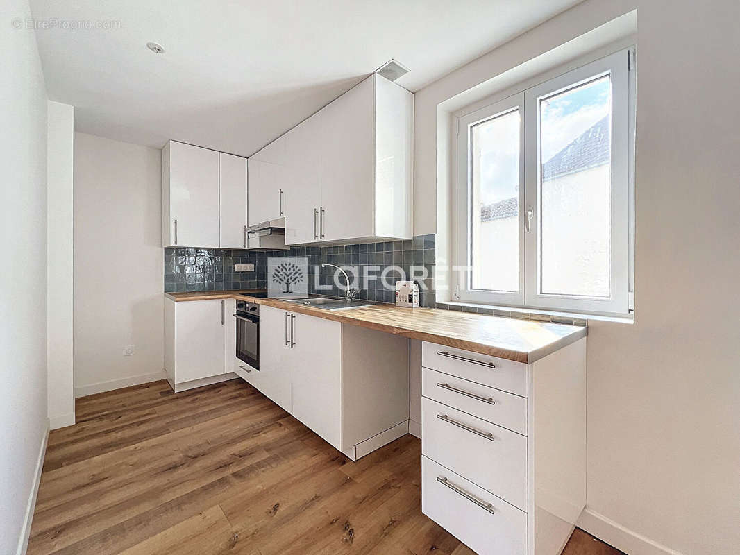 Appartement à MOISSY-CRAMAYEL