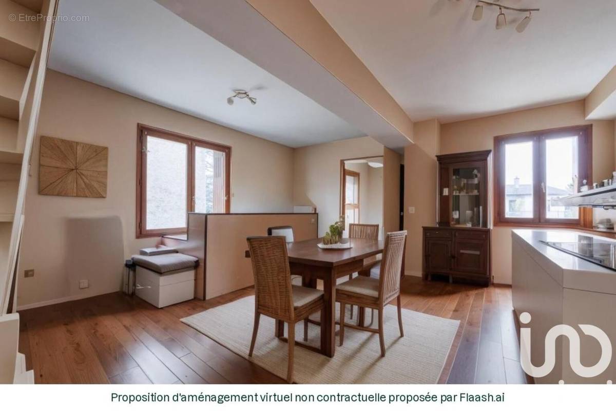 Photo 1 - Appartement à SAINT-GENIS-LES-OLLIERES