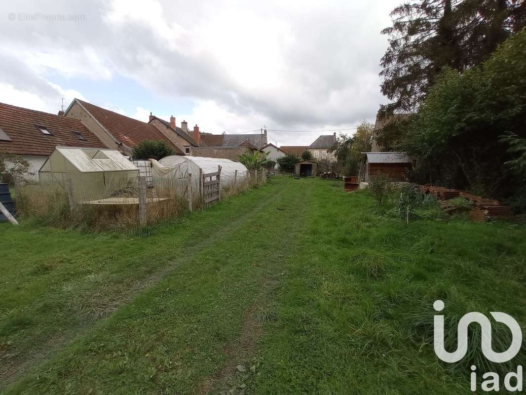 Photo 2 - Maison à LUCENAY-L&#039;EVEQUE