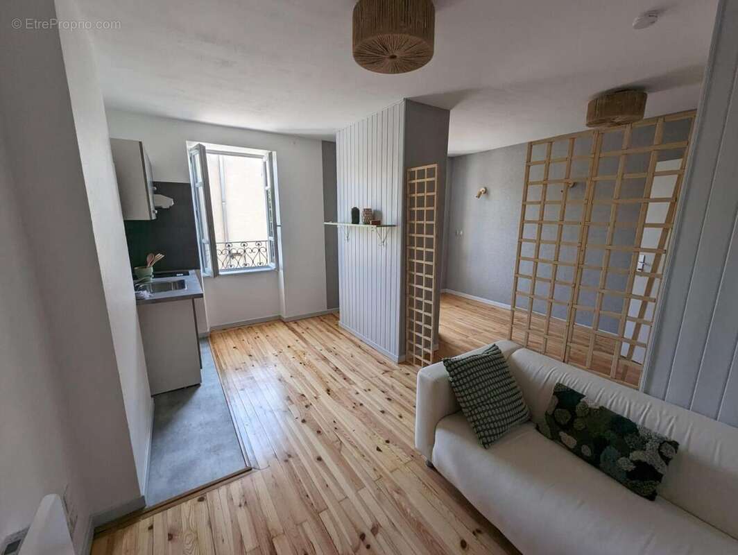 Photo 2 - Appartement à BOURGOIN-JALLIEU