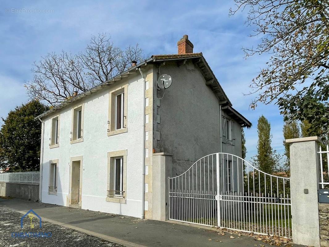 Maison à CHANTONNAY