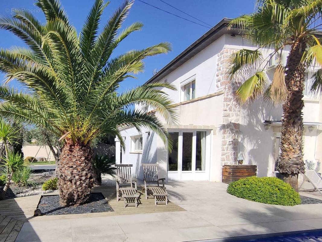 Maison à THEZAN-LES-BEZIERS