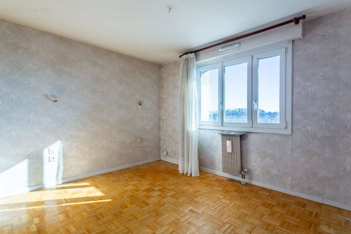 Appartement à LYON-5E