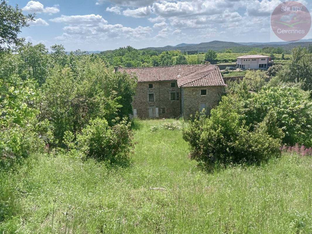 Maison à MONOBLET