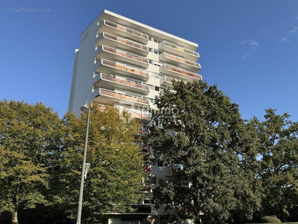 Appartement à TREMBLAY-EN-FRANCE