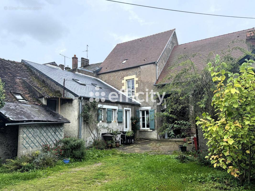 Maison à CORBIGNY