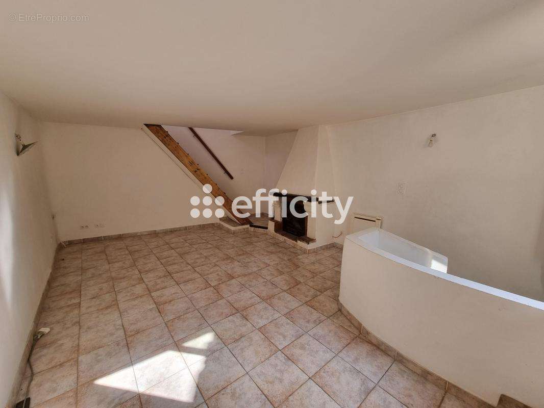 Appartement à LAURIS