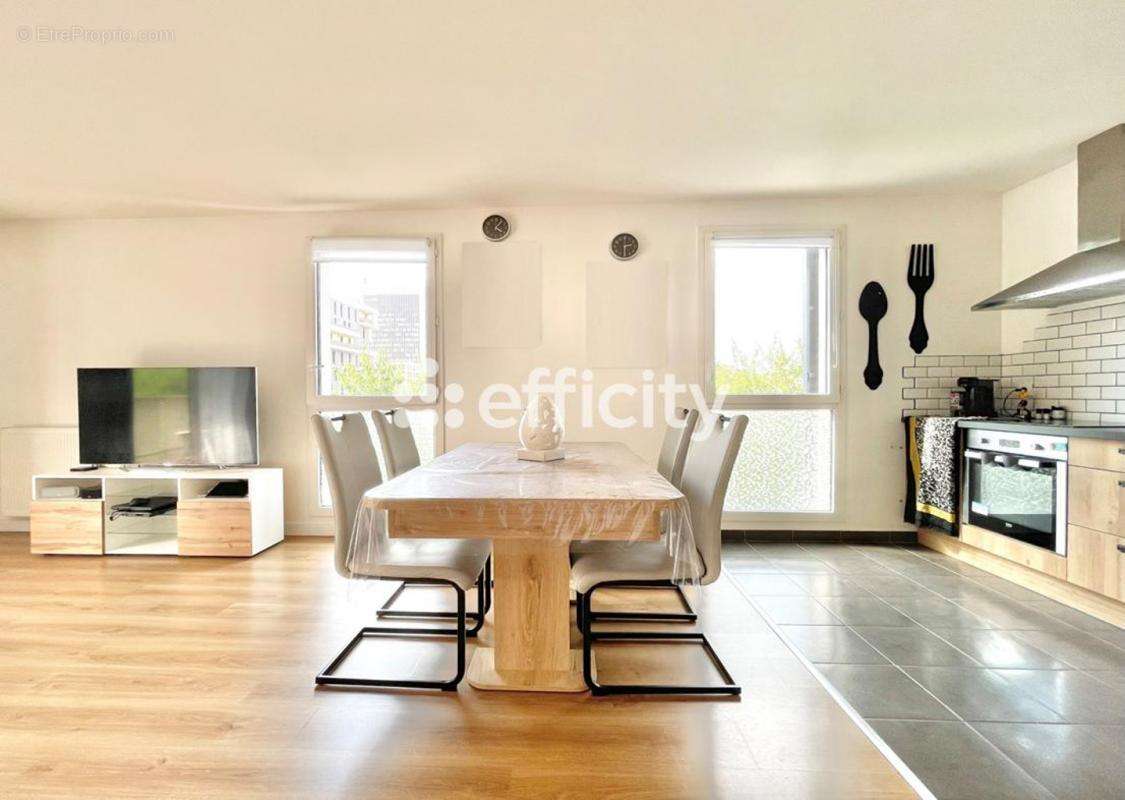 Appartement à ASNIERES-SUR-SEINE