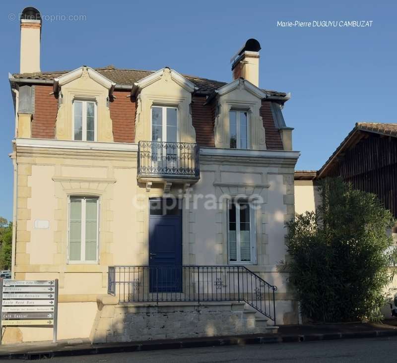 Maison à MUGRON