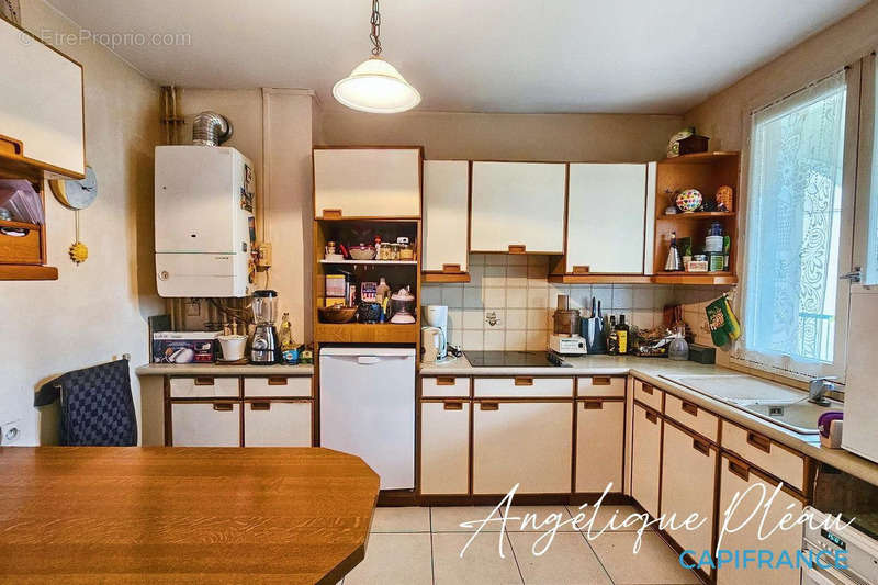 Appartement à MONTIGNY-LE-BRETONNEUX