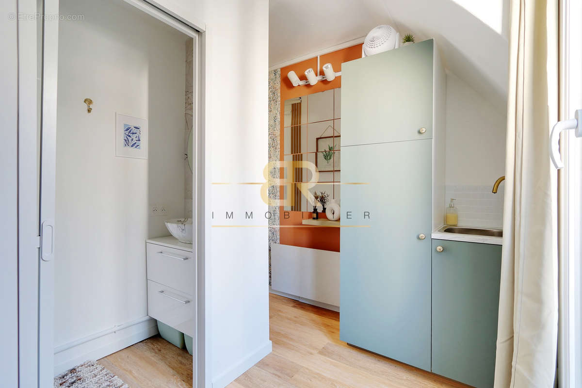 Appartement à PARIS-9E