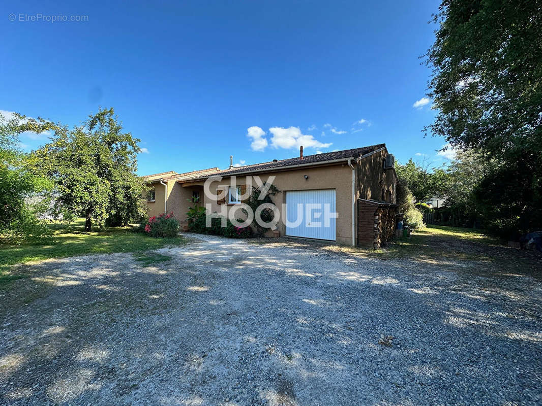 Maison à FRONTON