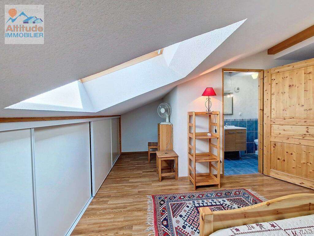 Appartement à CHATEL