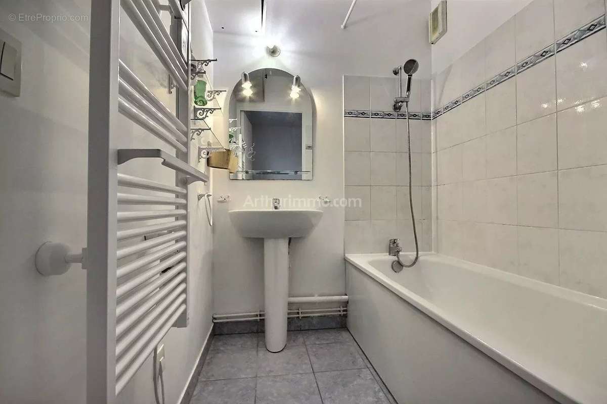 Appartement à ASNIERES-SUR-SEINE