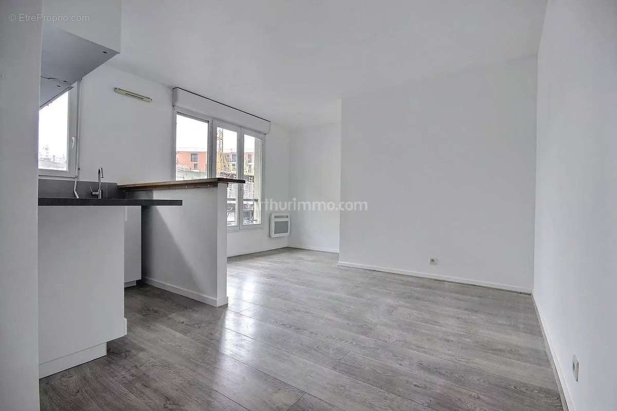 Appartement à ASNIERES-SUR-SEINE