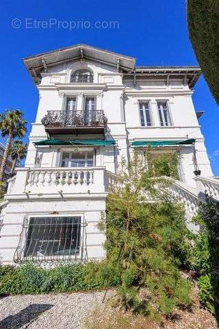 Maison à ANTIBES